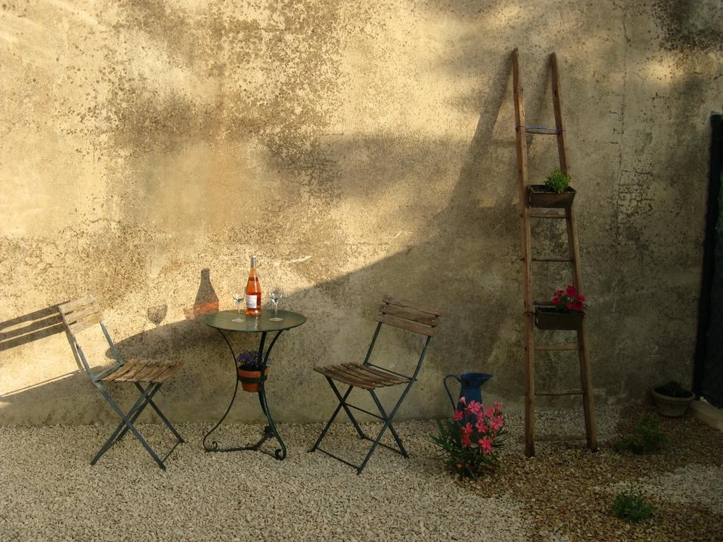 Maison De Vacances Jocelyne Lauris Exteriér fotografie